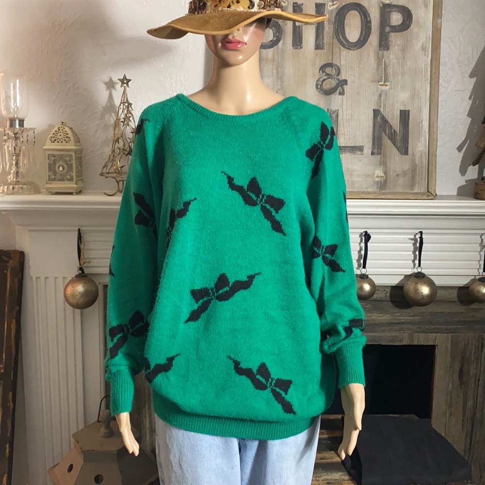 Sexy Vintage Holiday Sweater - Picture 3 of 5